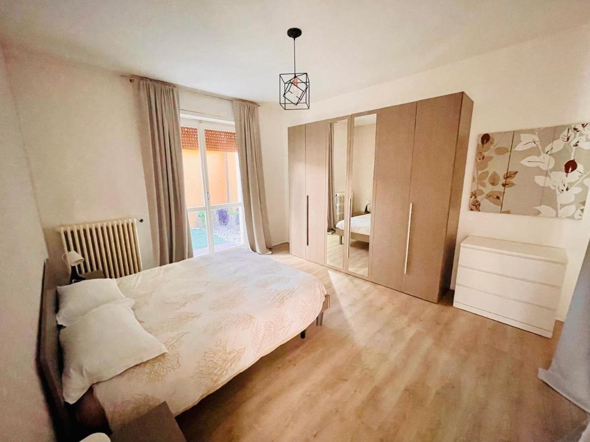 Appartmentslapiazzetta -1-2-6 Sesto Calende Exterior photo